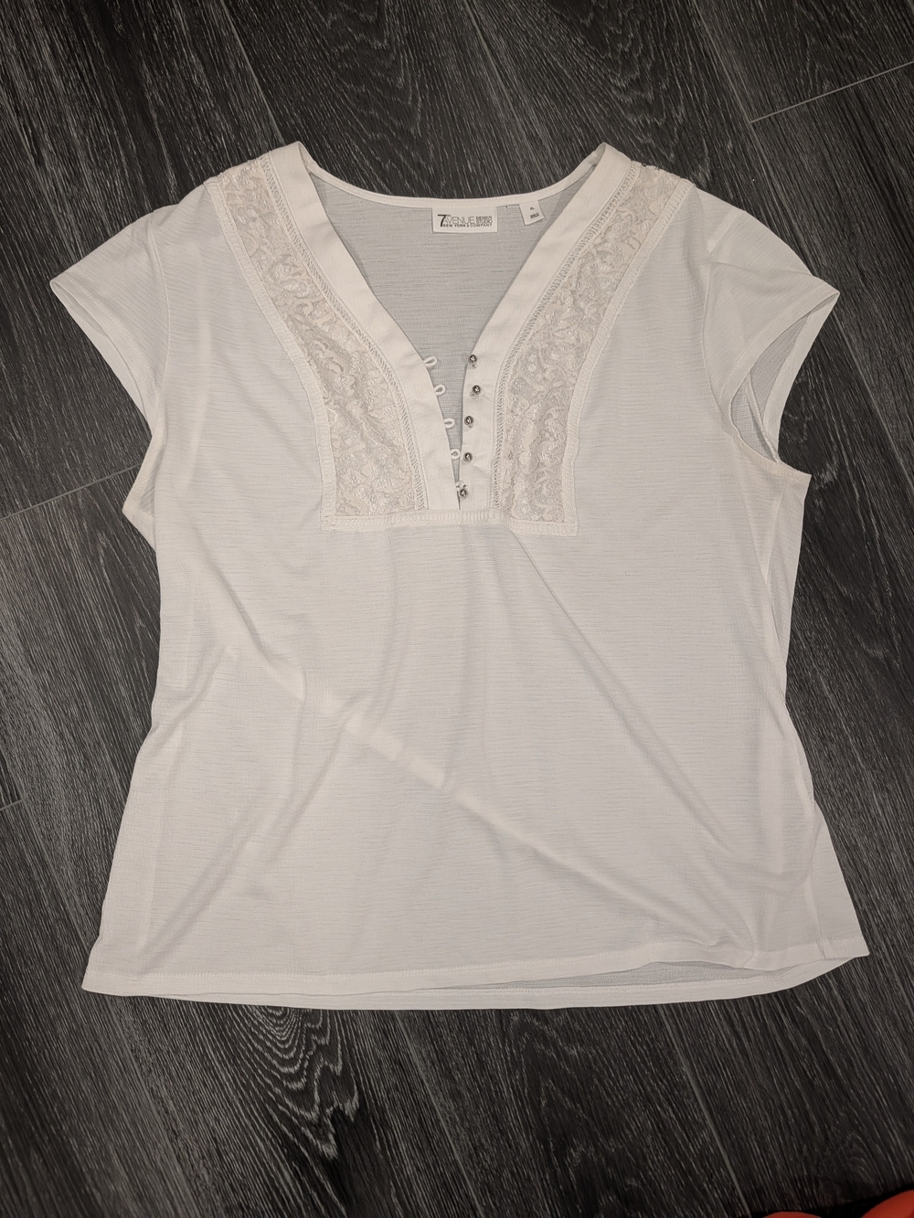 7th Avenue White Lace-Trim Short Sleeve Top